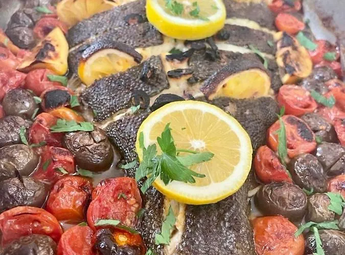 President Hotel Golem (Tirana)